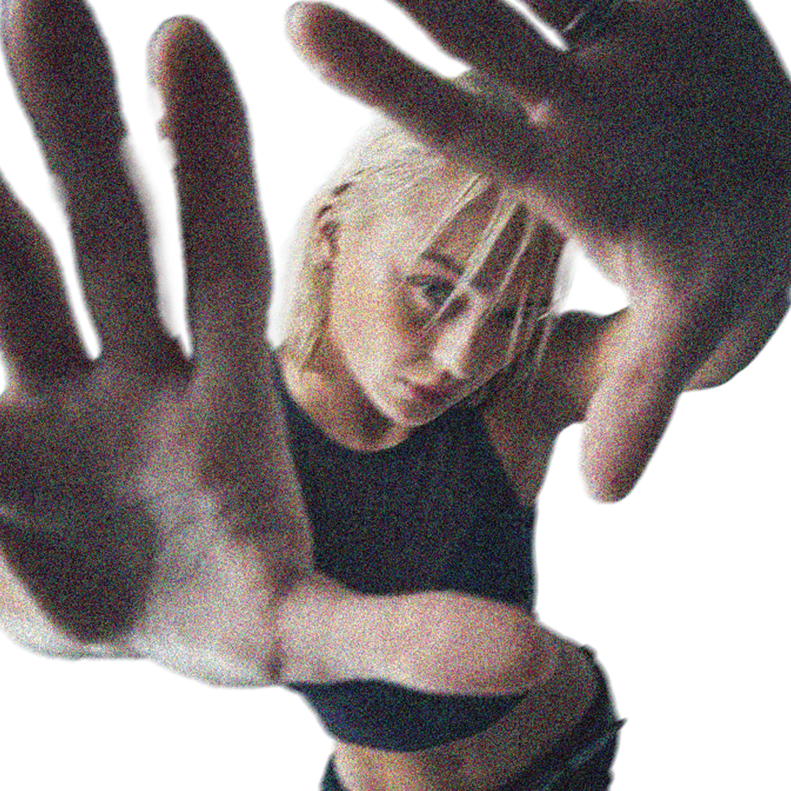 Photo femme retouchée